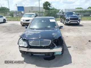 2007 Mercedes-Benz C 280 Luxury with VIN WDBRF92HX7F930801, listed as a IAAI auction lot 41957015 with 117,960 mi miles and . Bid and sale history available at DreamBid. Image 6.