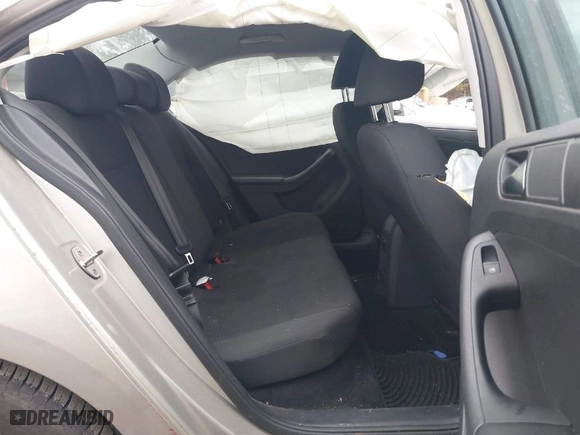 2016 Volkswagen Jetta Sedan 1.4T S with VIN 3VW267AJ6GM290045, listed as a IAAI auction lot 41187685 with 165,284 mi miles. Bid and sale history available at carsss.com. Image 8.