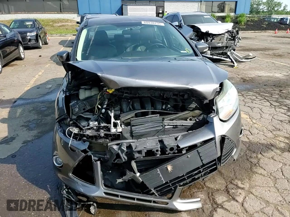 2013 Ford Focus SE with VIN 1FADP3F28DL333256, listed as a Copart auction lot 60438255 with 102,226 mi miles and Clean title. Bid and sale history available at DreamBid. Image 13.