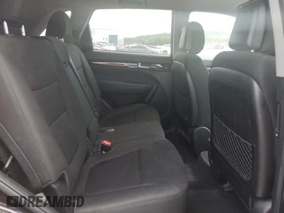 2014 Kia Sorento LX z VIN 5XYKT3A61EG537739, wystawiony jako Copart lot #58346245 z przebiegiem 208 580 mil mil oraz Czysty tytuł • Clean title. Historia ofert i sprzedaży dostępna na DreamBid. Obrazek 11.