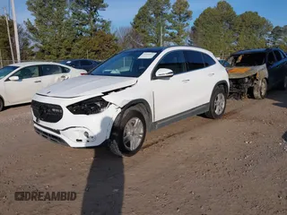 2023 Mercedes-Benz GLA 250 z VIN W1N4N4GB0PJ448110, wystawiony jako IAAI lot #41441057 z przebiegiem 24 693 mil mil oraz . Historia ofert i sprzedaży dostępna na DreamBid. Obrazek 2.