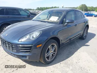 2015 Porsche Macan S with VIN WP1AB2A55FLB67075, listed as a IAAI auction lot 42068637 with 148,068 mi miles. Bid and sale history available at carsss.com. Image 22.