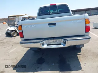 2003 Toyota Tacoma PreRunner с VIN 5TEGN92N83Z207821, выставлен на аукционе IAAI как лот 42427056 с пробегом 217 728 миль миль и . История ставок и продаж доступна на DreamBid. Изображение 16.