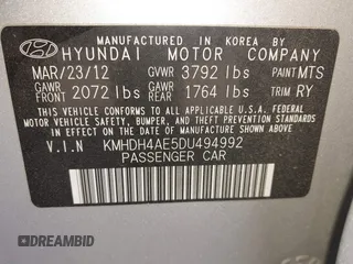 2013 Hyundai Elantra GLS z VIN KMHDH4AE5DU494992, wystawiony jako IAAI lot #41698877 z przebiegiem 56 324 mil mil oraz . Historia ofert i sprzedaży dostępna na DreamBid. Obrazek 9.