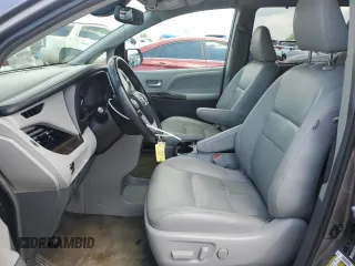 2018 Toyota Sienna XLE Auto Access Seat with VIN 5TDYZ3DC9JS913742, listed as a Copart auction lot 63987465 with 94,675 mi miles and Clean title. Bid and sale history available at DreamBid. Image 7.