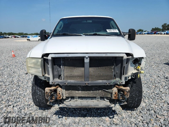 2007 Ford F-250 XL with VIN 1FTSW21597EA38577, listed as a Copart auction lot 58013575 with 189,924 mi miles and Salvage title. Bid and sale history available at DreamBid. Image 5.