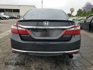 2016 Honda Accord Sport z VIN 1HGCR2F51GA162310, wystawiony jako Copart lot #57463755 z przebiegiem 197 229 mil mil oraz Czysty tytuł • Clean title. Historia ofert i sprzedaży dostępna na DreamBid. Obrazek 6.