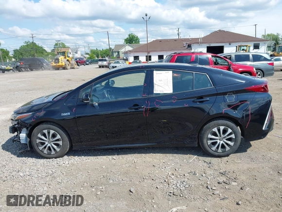 2020 Toyota Prius LE with VIN JTDKARFP3L3156910, listed as a IAAI auction lot 42467826 with 103,285 mi miles and . Bid and sale history available at DreamBid. Image 14.