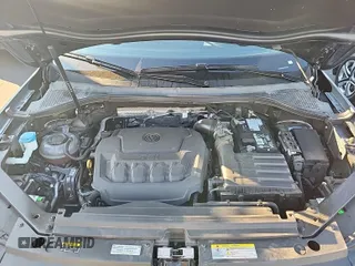 2024 Volkswagen Tiguan SE with VIN 3VV3B7AX5RM107598, listed as a IAAI auction lot 42796418 with 25,762 mi miles and . Bid and sale history available at DreamBid. Image 35.
