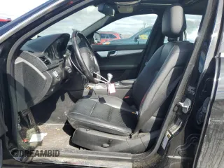 2008 Mercedes-Benz C 300 Sport with VIN WDDGF54X58F070027, listed as a Copart auction lot 47343525 with 162,960 mi miles and Non Repairable. Bid and sale history available at carsss.com. Image 7.