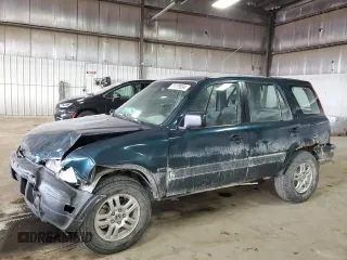 1997 Honda CR-V with VIN JHLRD184XVC032018, listed as a Copart auction lot 71179594 with 135,000 mi miles and Salvage Title. Bid and sale history available at carsss.com. Image 1.