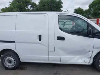 2019 Nissan NV200 SV with VIN 3N6CM0KN7KK690431, listed as a IAAI auction lot 42092458 with 142,872 mi miles and . Bid and sale history available at DreamBid. Image 14.