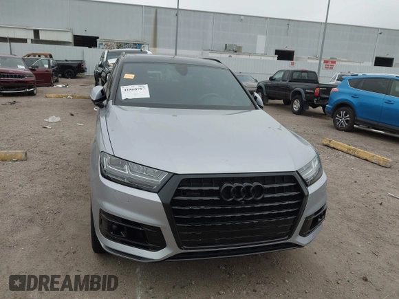 2019 Audi Q7 Prestige with VIN WA1VAAF73KD015756, listed as a IAAI auction lot 41868717 with 49,227 mi miles. Bid and sale history available at carsss.com. Image 12.