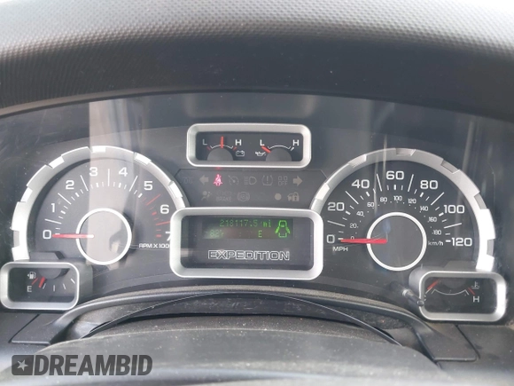 2008 Ford Expedition SSV с VIN 1FMFU155X8LA50015, выставлен на аукционе IAAI как лот 42258284 с пробегом 218 117 миль миль и . История ставок и продаж доступна на DreamBid. Изображение 7.