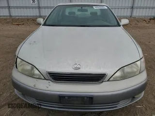 1998 Lexus ES 300 с VIN JT8BF28G1W0137766, выставлен на аукционе Copart как лот 44849085 с пробегом 216 101 миль миль и Чистый • Clean title. История ставок и продаж доступна на DreamBid. Изображение 5.