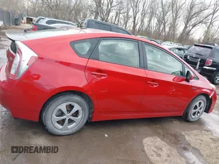 2014 Toyota Prius Four with VIN JTDKN3DU7E1833935, listed as a IAAI auction lot 41840017 with 84,111 mi miles. Bid and sale history available at carsss.com. Image 13.