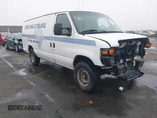 2008 Ford Econoline Cargo Commercial with VIN 1FTNS24L38DA02653, listed as a IAAI auction lot 41118303 with 185,433 mi miles and . Bid and sale history available at carsss.com. Image 1.