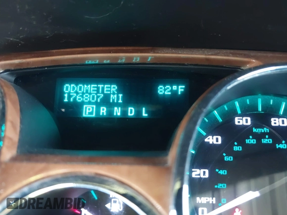 2011 Buick Enclave CXL-2 with VIN 5GAKRCED4BJ193926, listed as a IAAI auction lot 39311118 with 176,807 mi miles and . Bid and sale history available at DreamBid. Image 7.