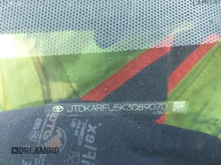 2019 Toyota Prius L Eco z VIN JTDKARFU5K3089070, wystawiony jako IAAI lot #42302536 z przebiegiem 122 911 mil mil oraz . Historia ofert i sprzedaży dostępna na DreamBid. Obrazek 9.
