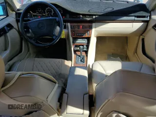 1994 Mercedes-Benz 400 with VIN WDBEA34E1RC085144, listed as a Copart auction lot 50966615 with 63,404 mi miles and Clean Title. Bid and sale history available at carsss.com. Image 8.