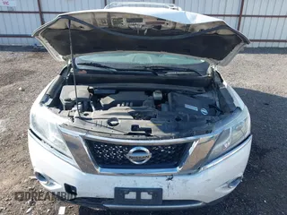 2014 Nissan Pathfinder Platinum Hybrid with VIN 5N1CR2MM6EC640419, listed as a IAAI auction lot 42003462 with 149,866 mi miles. Bid and sale history available at carsss.com. Image 6.