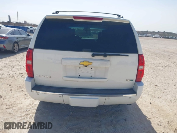 2012 Chevrolet Tahoe LTZ с VIN 1GNSCCE00CR274932, выставлен на аукционе IAAI как лот 41748535 с пробегом 180 838 миль миль и . История ставок и продаж доступна на DreamBid. Изображение 15.