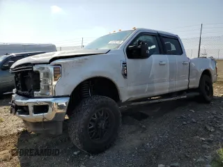 2017 Ford F-350 Platinum with VIN 1FT8W3BT7HEF04540, listed as a Copart auction lot 60292735 with 149,357 mi miles and Salvage title. Bid and sale history available at DreamBid. Image 1.