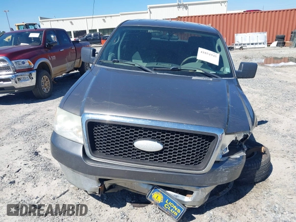 2008 Ford F-150 XL with VIN 1FTRW12W18FB31234, listed as a IAAI auction lot 41854945 with 374,269 mi miles. Bid and sale history available at carsss.com. Image 12.