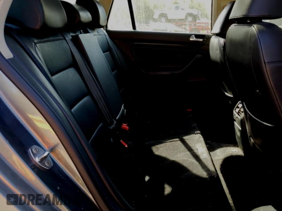 2011 Volkswagen Jetta TDI with VIN 3VWML7AJ9BM637023, listed as a Copart auction lot 53930735 with 215,227 mi miles and Salvage title. Bid and sale history available at DreamBid. Image 10.