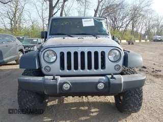 2016 Jeep Wrangler Unlimited Sport z VIN 1C4HJWDGXGL328531, wystawiony jako IAAI lot #42056907 z przebiegiem 75 871 mil mil oraz . Historia ofert i sprzedaży dostępna na DreamBid. Obrazek 12.