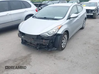 2013 Hyundai Elantra Limited z VIN 5NPDH4AE0DH154969, wystawiony jako IAAI lot #42382669 z przebiegiem 86 968 mil mil oraz . Historia ofert i sprzedaży dostępna na DreamBid. Obrazek 6.