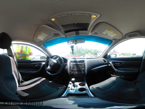 2015 Nissan Altima SV with VIN 1N4AL3AP7FC490197, listed as a IAAI auction lot 42003933 with 143,594 mi miles and . Bid and sale history available at DreamBid. Image 18.