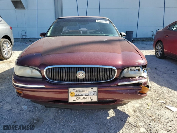 1998 Buick LeSabre Limited with VIN 1G4HR52K4WH468517, listed as a Copart auction lot 41372385 with 120,497 mi miles and Salvage Title. Bid and sale history available at carsss.com. Image 5.