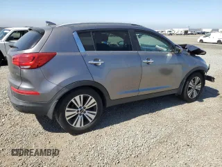 2016 Kia Sportage EX with VIN KNDPC3AC2G7816368, listed as a Copart auction lot 57690545 with 259,128 mi miles and Salvage title. Bid and sale history available at DreamBid. Image 3.