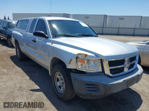 2008 Dodge Dakota ST with VIN 1D7HE22K08S550478, listed as a IAAI auction lot 42194745 with 197,358 mi miles and . Bid and sale history available at DreamBid. Image 1.