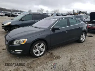 2015 Volvo S60 T5 Premier with VIN YV1612TK2F1362697, listed as a Copart auction lot 50807995 with 105,297 mi miles and Clean Title. Bid and sale history available at carsss.com. Image 1.
