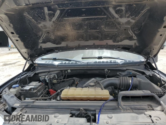 2019 Ford F-150 XL z VIN 1FTEW1E55KKC83601, wystawiony jako Copart lot #60885945 z przebiegiem Nie podano mil oraz Nie do naprawy • Non repairable. Historia ofert i sprzedaży dostępna na DreamBid. Obrazek 11.