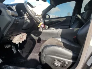 2014 Lexus LS 460 z VIN JTHBL5EF3E5125562, wystawiony jako Copart lot #51831755 z przebiegiem 85 171 mil mil oraz Szkoda całkowita • Salvage title. Historia ofert i sprzedaży dostępna na DreamBid. Obrazek 7.