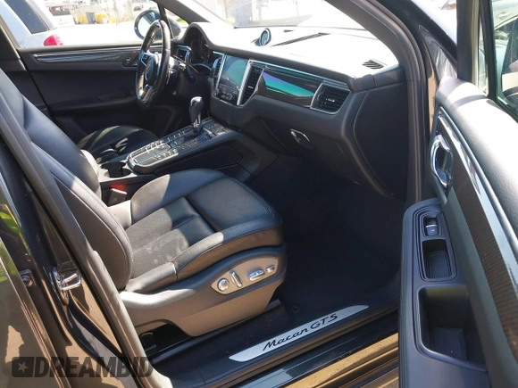 2017 Porsche Macan GTS with VIN WP1AG2A59HLB51272, listed as a IAAI auction lot 41742285 with 48,467 mi miles and . Bid and sale history available at DreamBid. Image 5.