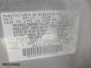 2017 Nissan Sentra SV with VIN 3N1AB7AP9HL724015, listed as a IAAI auction lot 42100563 with 168,297 mi miles. Bid and sale history available at carsss.com. Image 9.