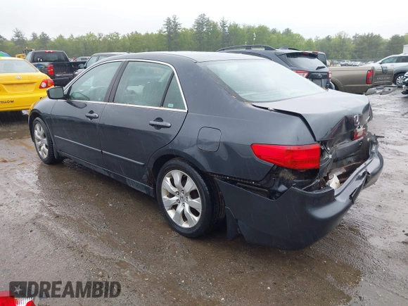 2005 Honda Accord LX z VIN 1HGCM56435A032033, wystawiony jako IAAI lot #42330649 z przebiegiem 236 298 mil mil oraz . Historia ofert i sprzedaży dostępna na DreamBid. Obrazek 3.