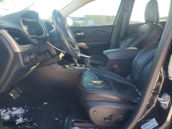 2017 Jeep Cherokee Latitude with VIN 1C4PJMCB0HW635275, listed as a Copart auction lot 45730305 with 80,082 mi miles and Salvage Title. Bid and sale history available at carsss.com. Image 7.