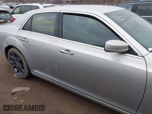2012 Chrysler 300 C with VIN 2C3CCAKT0CH289662, listed as a IAAI auction lot 42016626 with 195,785 mi miles and . Bid and sale history available at DreamBid. Image 13.