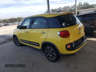 2014 FIAT 500L Trekking with VIN ZFBCFADH1EZ021222, listed as a Copart auction lot 42231435 with 87,574 mi miles and Salvage Title. Bid and sale history available at carsss.com. Image 2.
