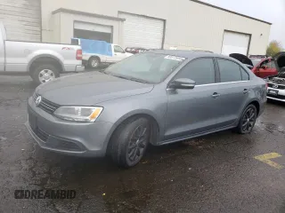 2014 Volkswagen Jetta Sedan SE w/Connectivity/Sunroof PZEV with VIN 3VWD17AJ4EM358105, listed as a Copart auction lot 80872604 with 119,158 mi miles and Salvage Title. Bid and sale history available at carsss.com. Image 1.
