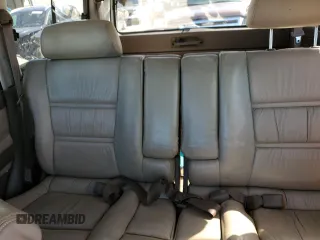1995 Toyota Land Cruiser z VIN JT3DJ81W6S0106332, wystawiony jako Copart lot #47772055 z przebiegiem 214 499 mil mil oraz Szkoda całkowita • Salvage title. Historia ofert i sprzedaży dostępna na DreamBid. Obrazek 10.