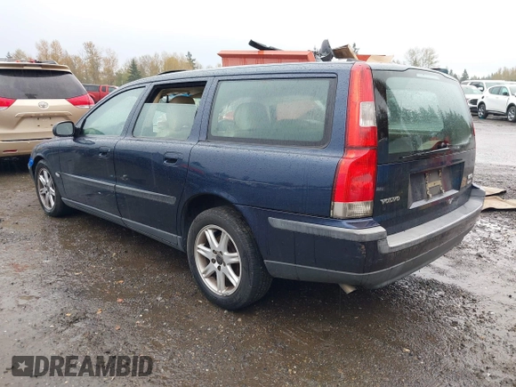 2002 Volvo V70 with VIN YV1SW58D921186348, listed as a IAAI auction lot 40729522 with 159,385 mi miles and . Bid and sale history available at DreamBid. Image 3.
