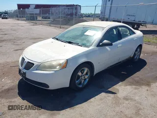 2007 Pontiac G6 GT with VIN 1G2ZH58NX74117539, listed as a IAAI auction lot 42632932 with 297,453 mi miles and . Bid and sale history available at DreamBid. Image 2.