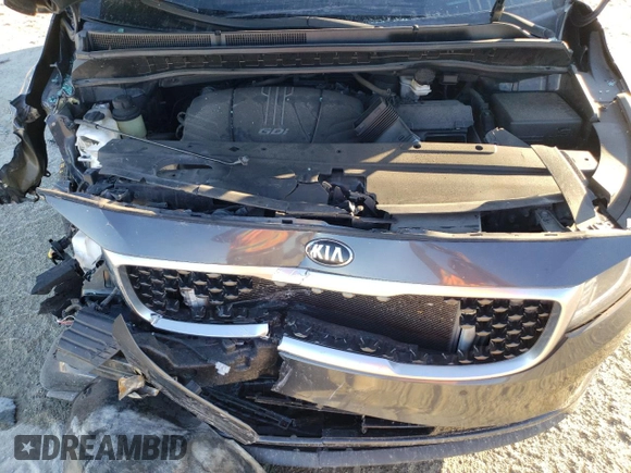 2018 Kia Sedona LX with VIN KNDMB5C17J6405820, listed as a Copart auction lot 88976525 with 110,658 mi miles and Non Repairable. Bid and sale history available at carsss.com. Image 12.
