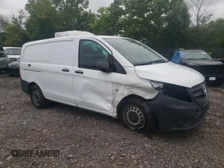 2022 Mercedes-Benz Metris Cargo z VIN W1YV0BEY6N4138833, wystawiony jako Copart lot #68922824 z przebiegiem 9 493 mil mil oraz Szkoda całkowita • Salvage title. Historia ofert i sprzedaży dostępna na DreamBid. Obrazek 4.